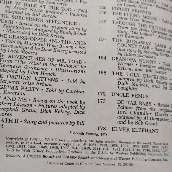 Walt Disney’s Story Land Hardcover 1962 Vintage Golden Book 55 Favorite Stories - Picture 3 of 5